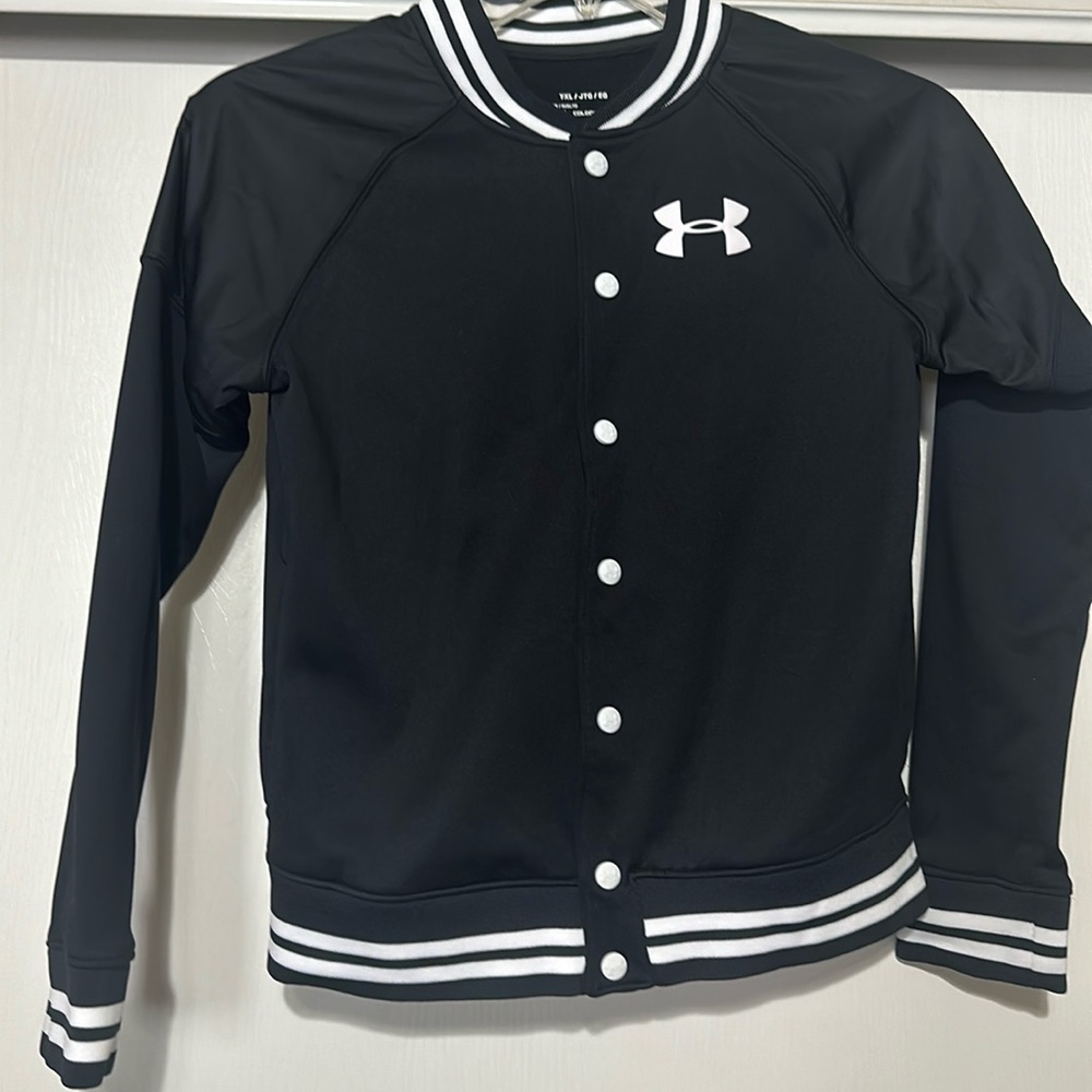 Under Armour Black Jacket Size:YXL